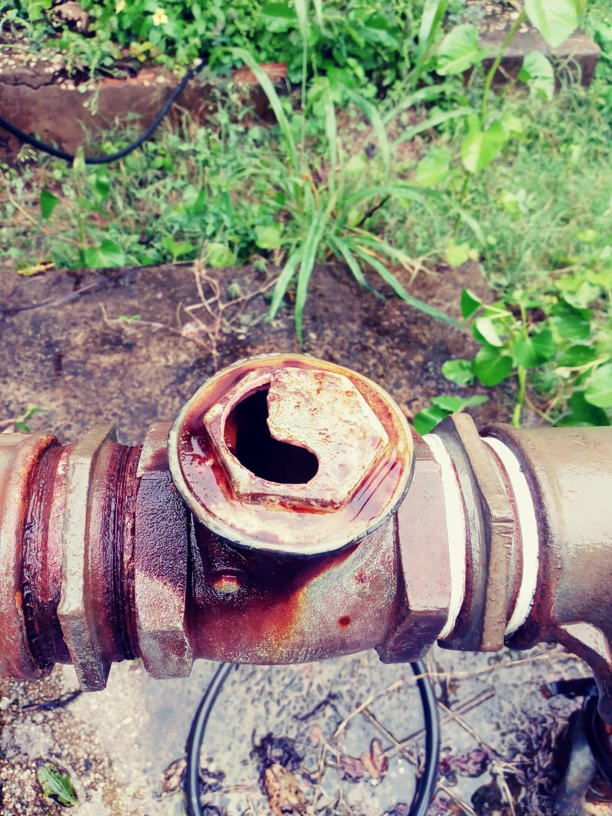 No Domingo (16/04), o SAAE realizou a manutenção no PT 34 (Residencial Santa Rita).
