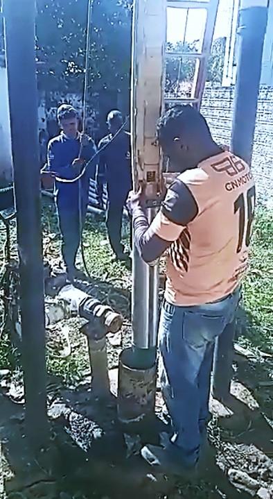 Neste Domingo (23/04), o SAAE realizou a troca da bomba no PT 11.