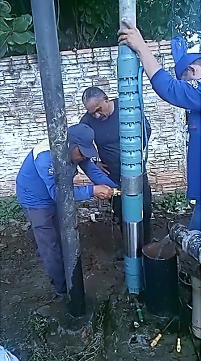 Nesta Segunda-feira (24/04), o SAAE realizou a troca da bomba no PT 11.