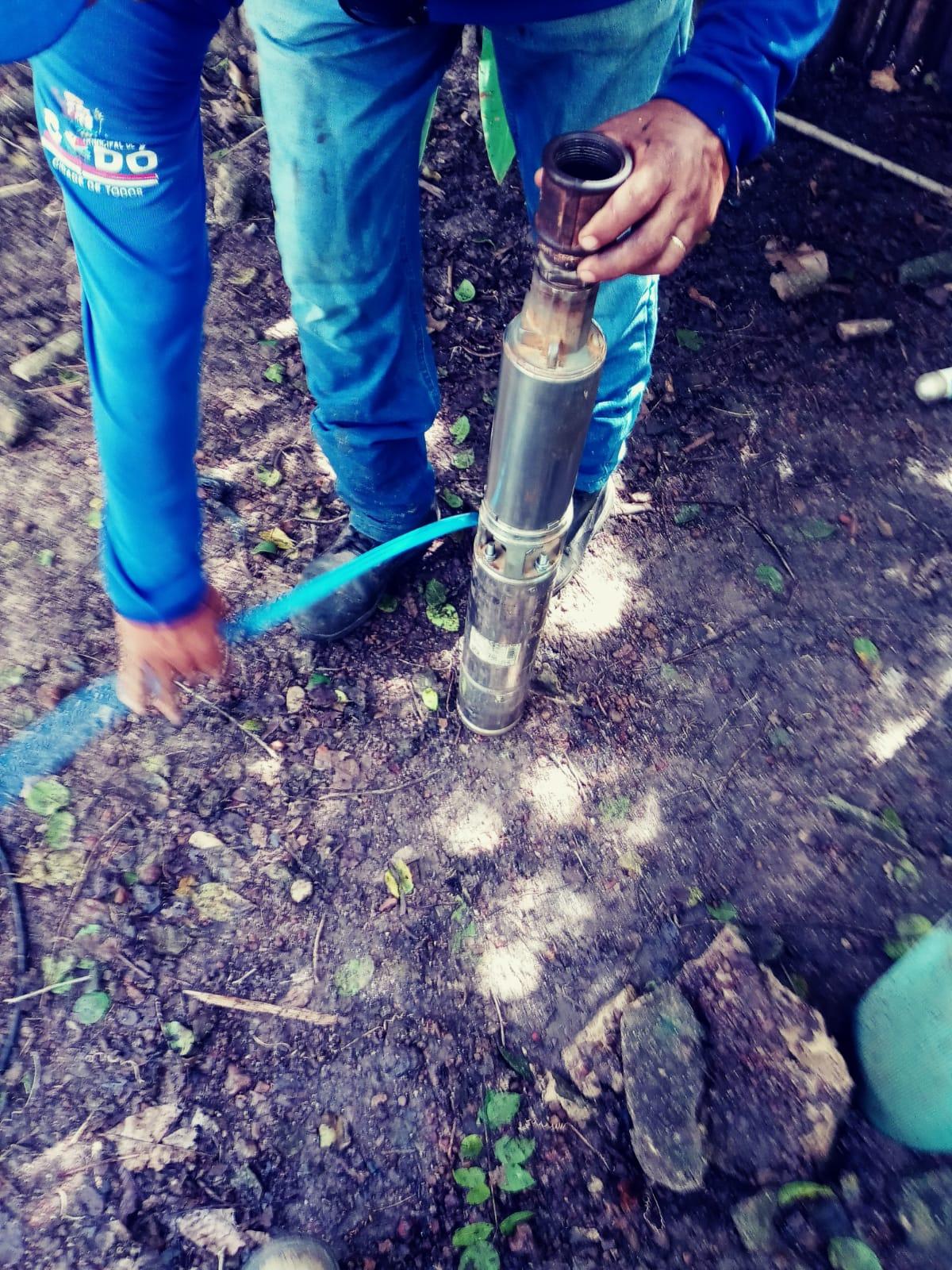 Nesta Terça-feira (09/05), o SAAE realizou a troca da bomba no PT do Povoado Alto Bonito.