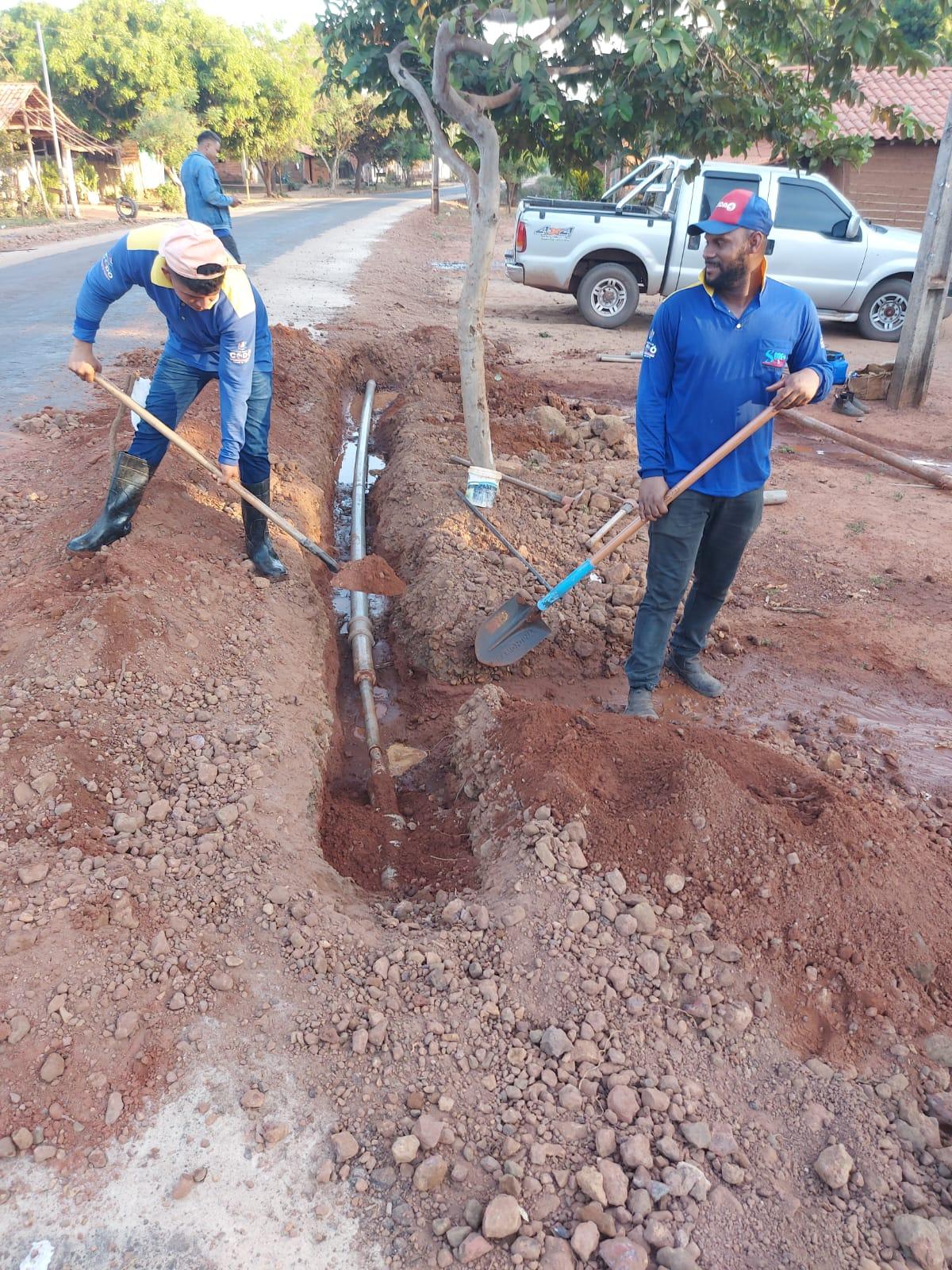 O SAAE, realizou nesta segunda-feira (03/07) manutenção na rede geral do Povoado Bacabinha (devido a entupimento na rede).