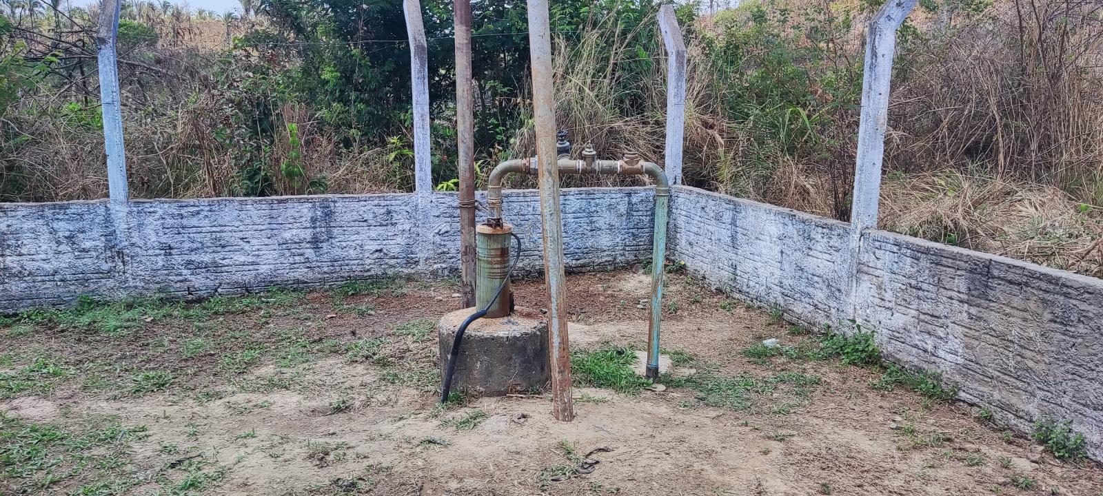 Nesta Quarta-feira (27/09), o SAAE, realizou no PT 38 (Residencial São Pedro), a limpeza e desinfecção do Poço.