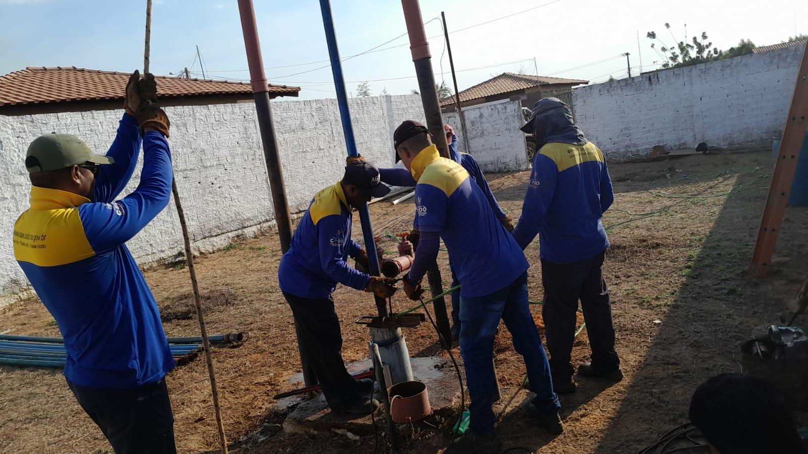 Nesta segunda-feira (02/10), o SAAE realizou a manutenção nos PT 42 (Residencial Ana Clara).