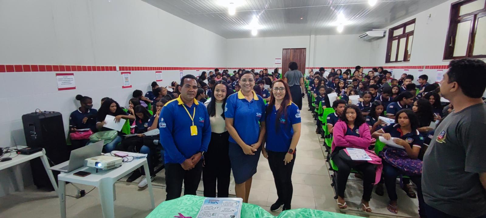 Nesta quinta-feira (26/10), o SAAE realizou uma palestra na Escola Modelo Municipal Remy Archer, abordando o tema do uso consciente da água durante esse período de estiagem. Nesta quinta-feira (26/10), o SAAE realizou uma palestra na Escola Modelo Municipal Remy Archer, abordando o tema do uso consciente da água durante esse período de estiagem.