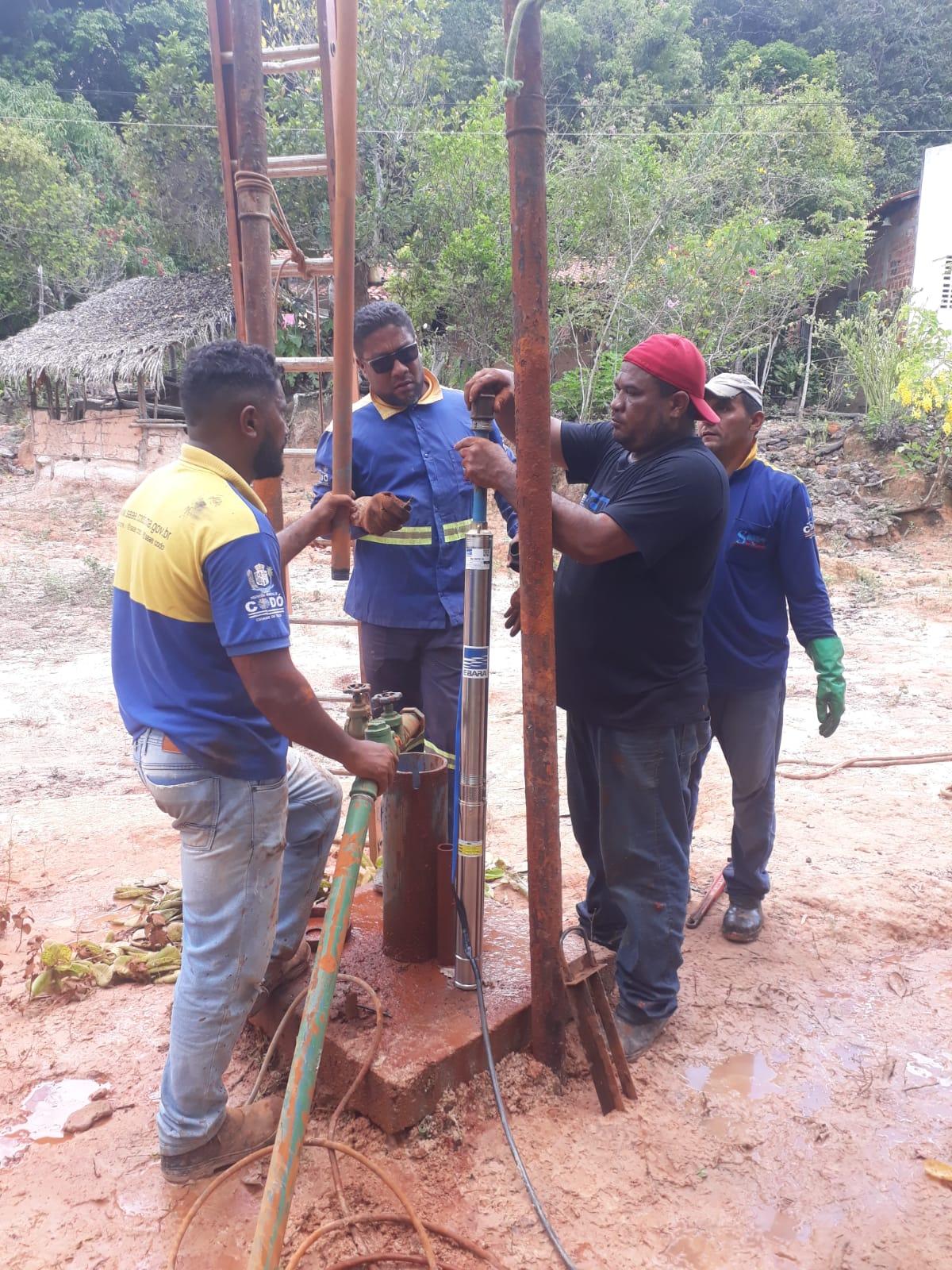 Serviço Autônomo de Água e Esgoto (SAAE), realizou nesta quarta-feira (03/01) a troca de bomba do PT do Povoado Conduru, zona rural do município de Codó.